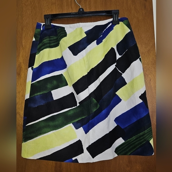 perse Dresses & Skirts - Abstract striped print,knee length, high rise waist Silk & Linen Size 6 NWOT
